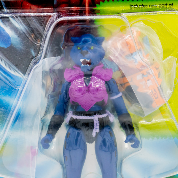 Actionfigur Pantera Frontansicht closeup